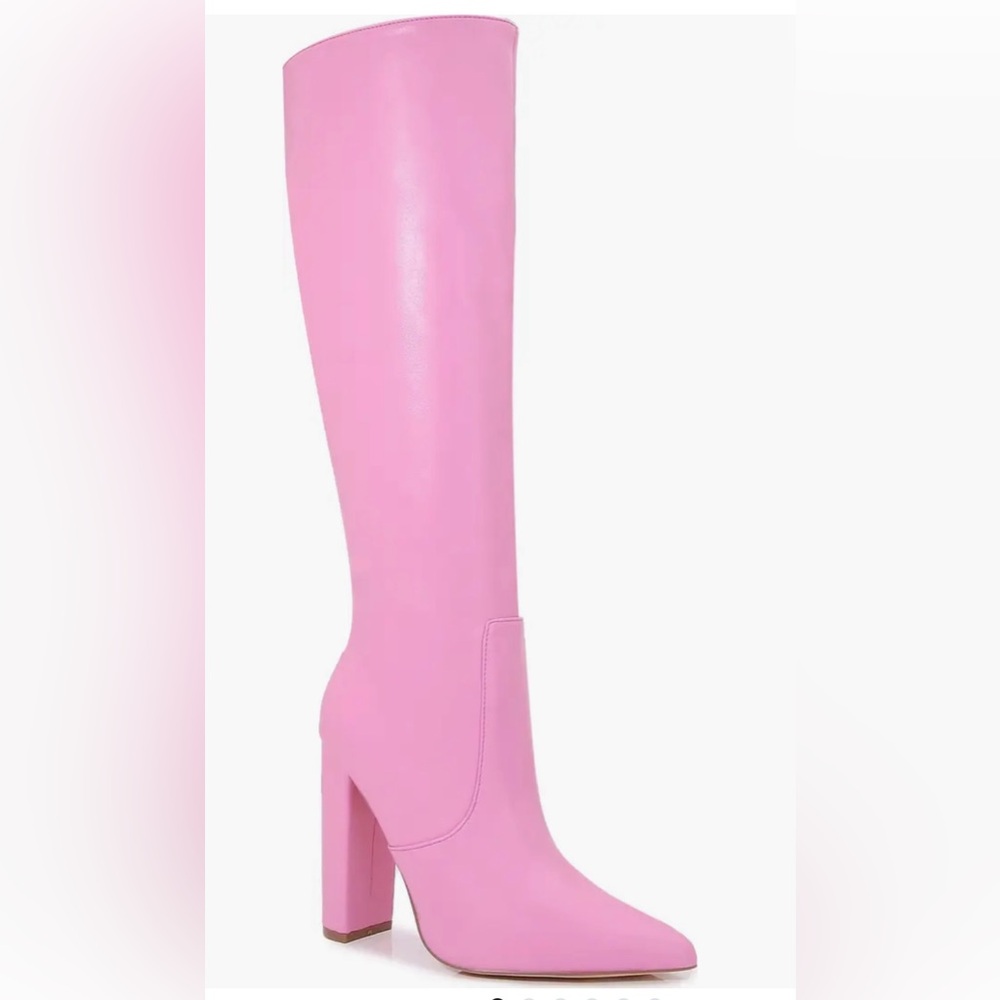 Like new BERNESS LOVINA KNEE HIGH BOOT IN PINK size:7.5